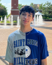 Headshot of student leader Elias Donohue