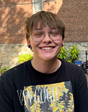 August Rickard headshot