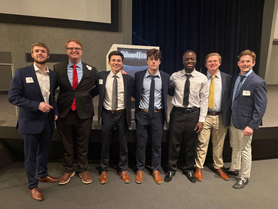 SLU's 2025 CFA team 