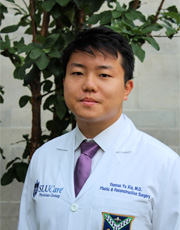 Head and shoulders portrait of Thomas Xia